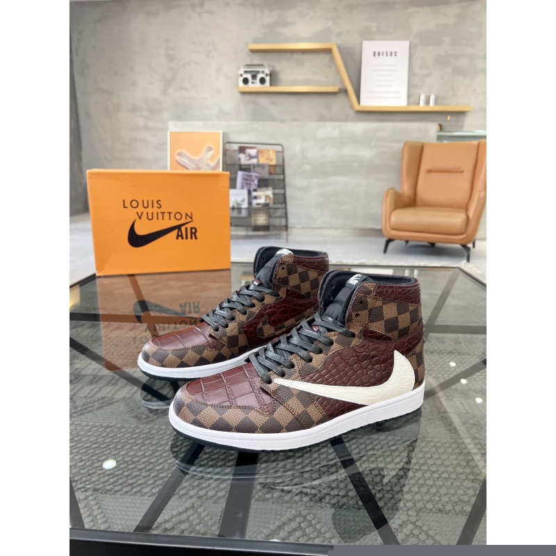 l**is V*t*n sneakers